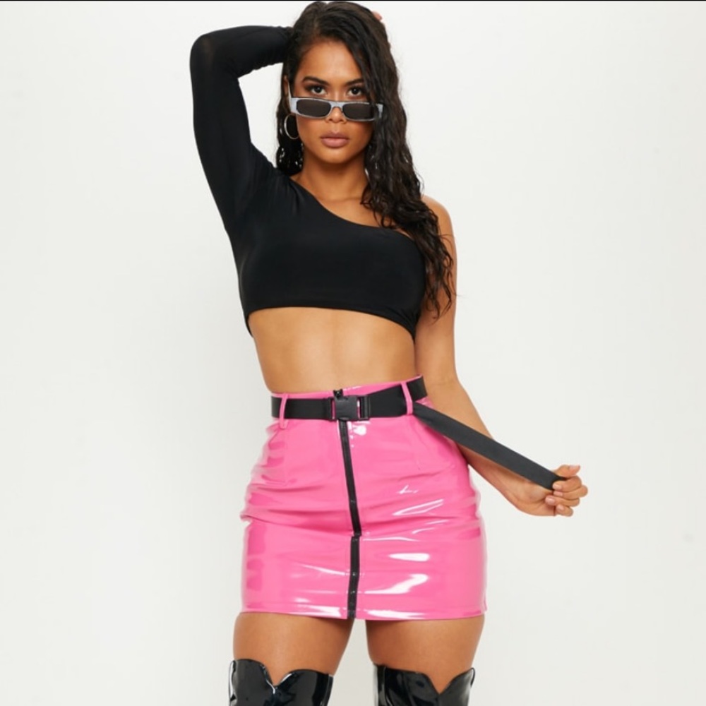 COPY - Pink faux leather mini skirt